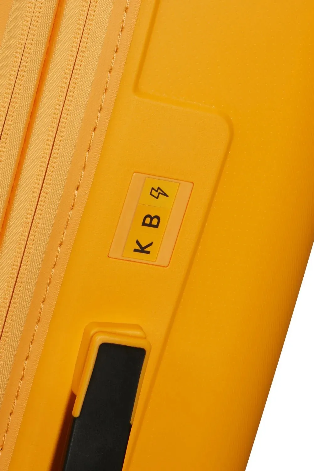 American Tourister Dashpop 55cm Cabin Spinner - Expandable | Golden Yellow