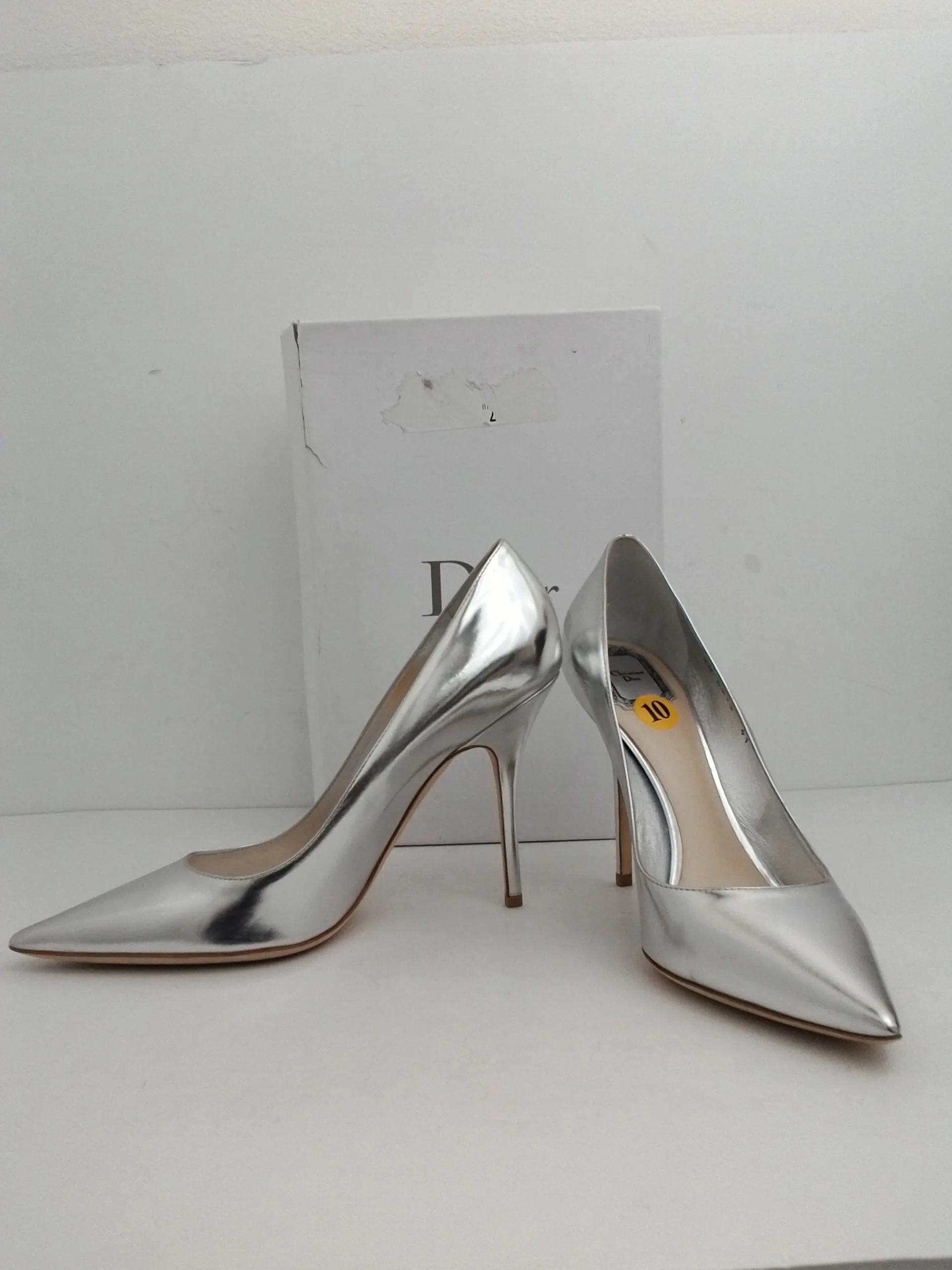 Christian Dior Women's Cherie Pointy Pump Silver Leather Size 41