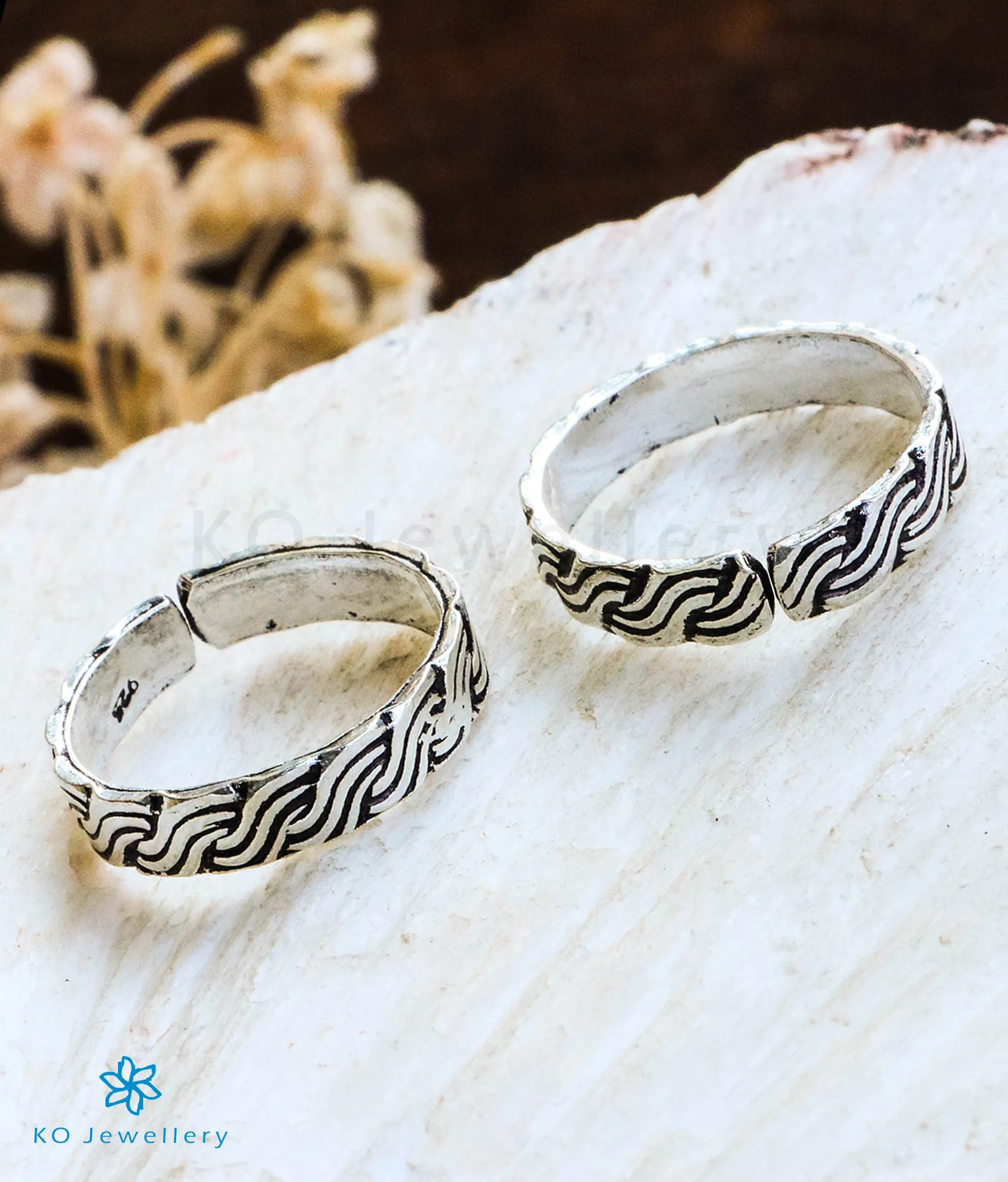 Ekah Pure Silver Toe-Rings