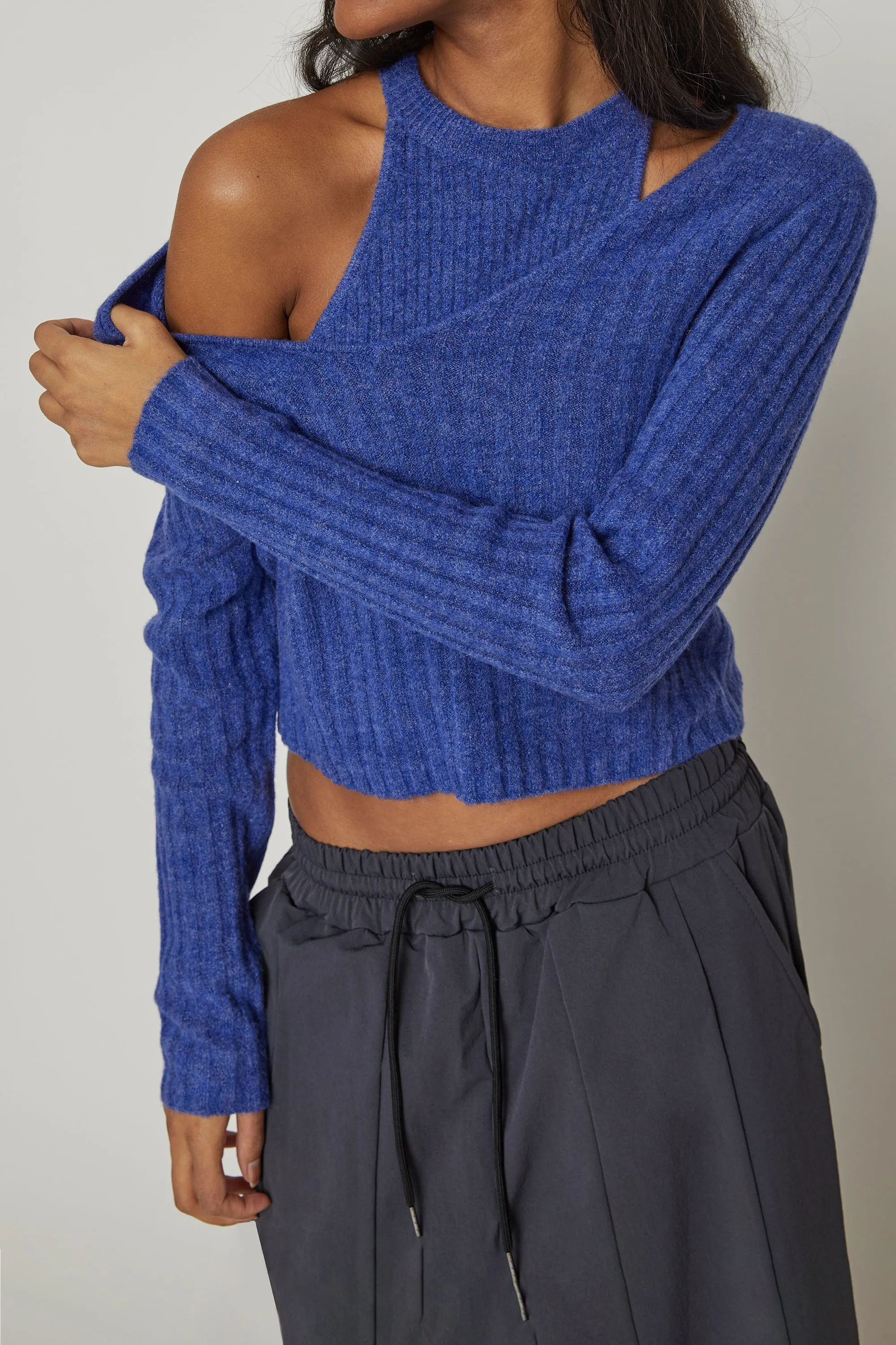 LAYERED SWEATER AND TANK SET