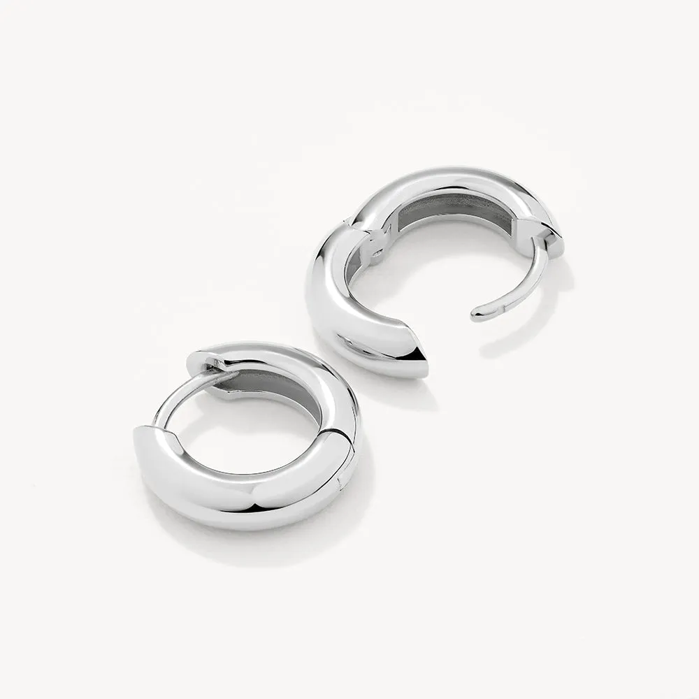 Mini Curve Hoop Earrings in Silver