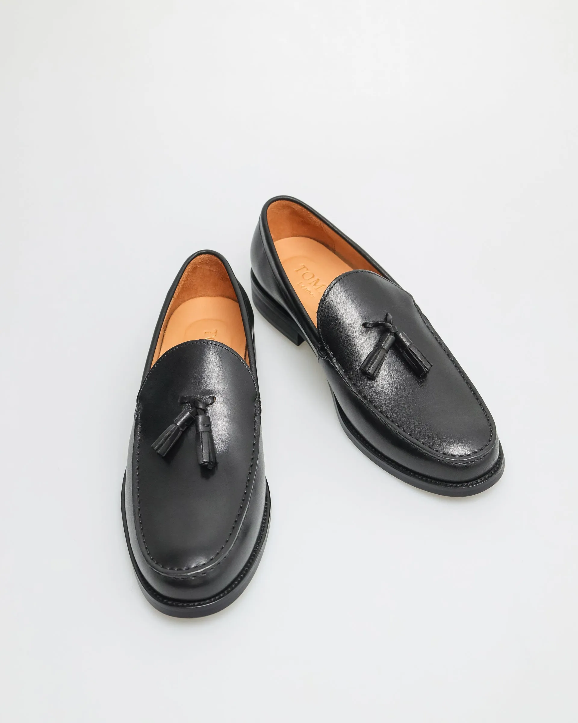 Tomaz F251 Tassel Loafers (Black)